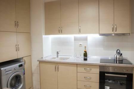 Modern Central Apartment Selanik Dış mekan fotoğraf